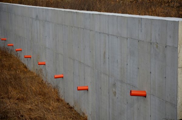 Cost of Retaining Wall Drainage in Olympia